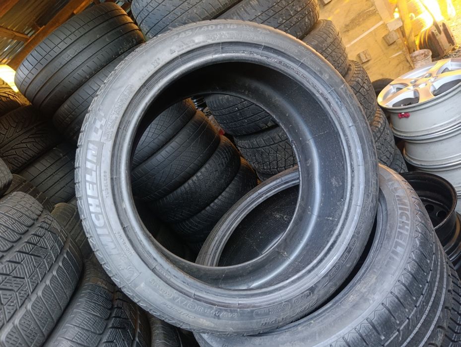 245/40/18 Michelin pilot alpin