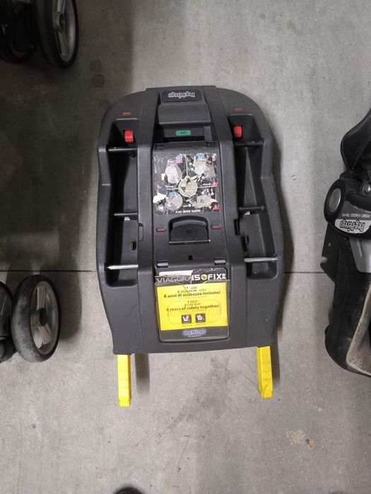 Carrinho para bebé com isofix