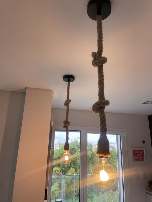 Candeeiros de teto de corda