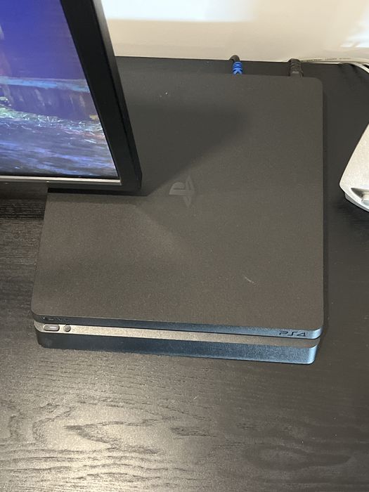 Ps4 slim 500GB, sem caixa