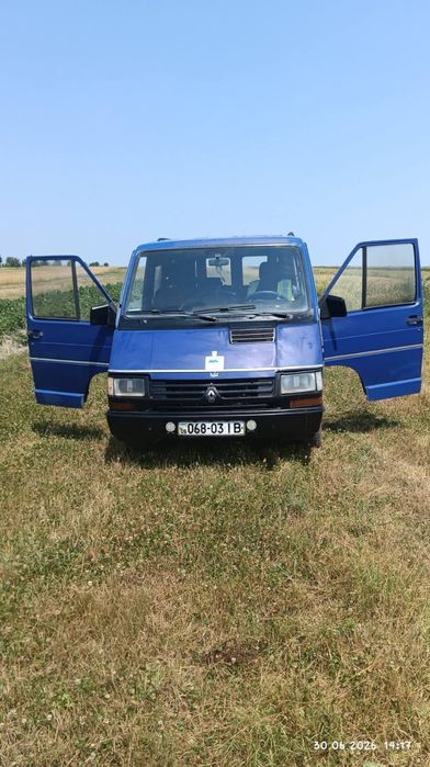 продам renault trafic