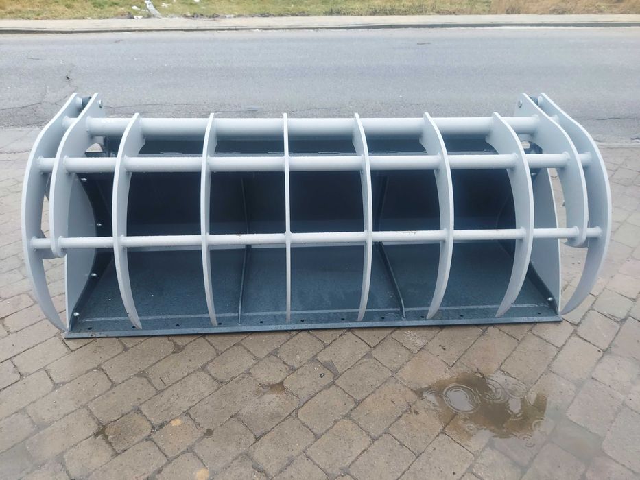 Osprzęt  SONAROL do tura lub ładowarki  ! Łyżko-krokodyl