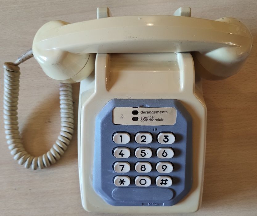 Vintage Telephone / Microphone64741168391042121