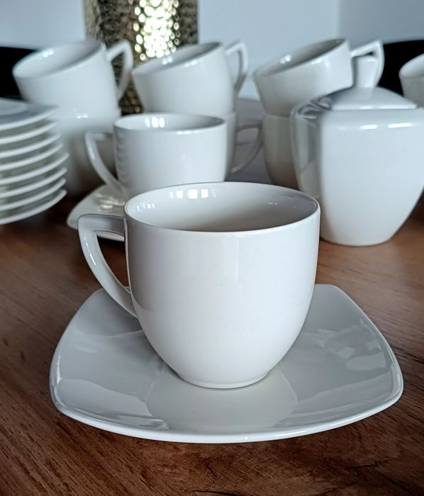 Serwis do kawy porcelana Karolina Hiruni