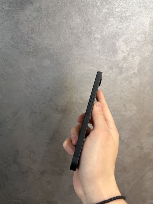 Б/у Iphone 16E 256 Black + BOX