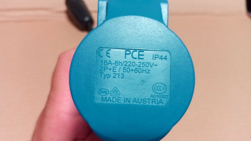 Cabo adaptador de tomada para parques campismo, autocaravanas, etc