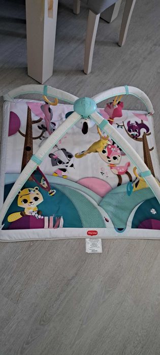 Tapete atividades bebe