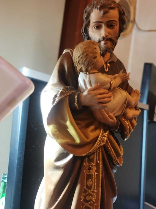 Estatua de São José com Cristo ao colo