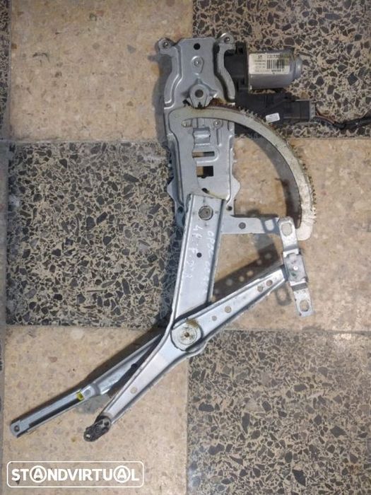 elevador vidro elétrico frente direito Opel corsa c
