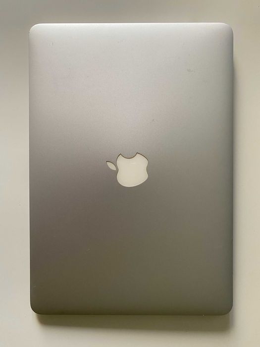 MacBook Air 13” 2012 Core i5 4Gb/256gb SSD