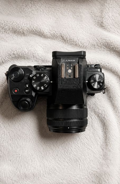 Panasonic Lumix G + objetiva 14–42mm