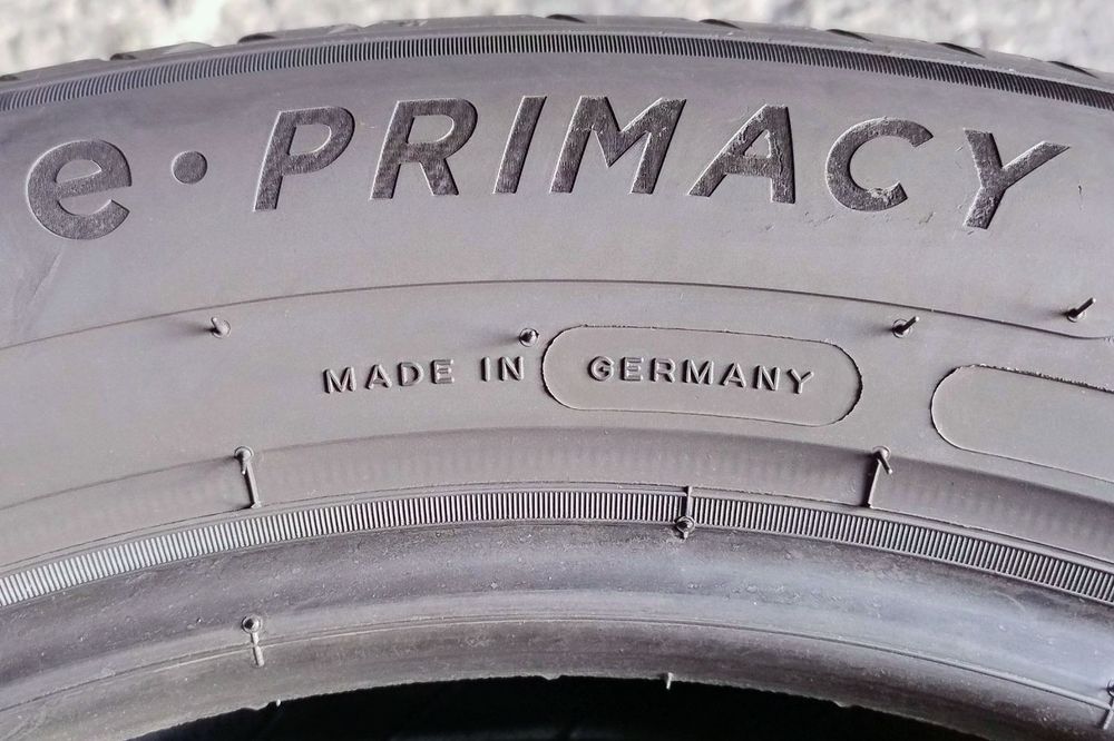Шини літні R18 225/55 Michelin E Primacy