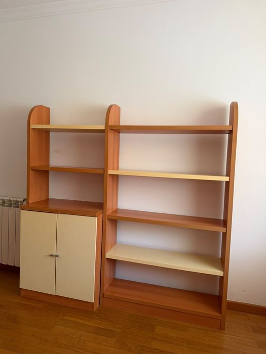 Quarto solteiro, com duas camas