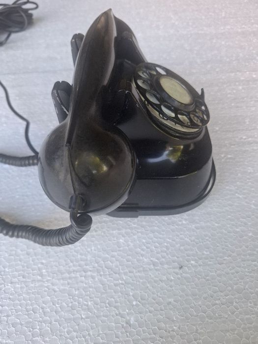 Telefon stacjonarny zabytkowy Altes Bell RTT 56