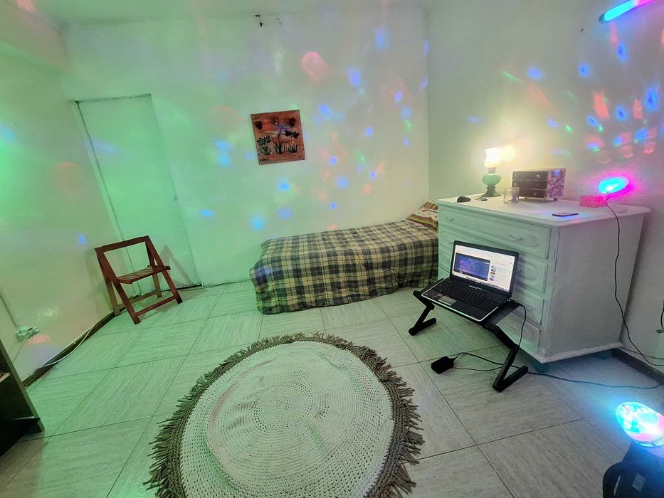 Quarto zona calma perto CP Mem Martins
