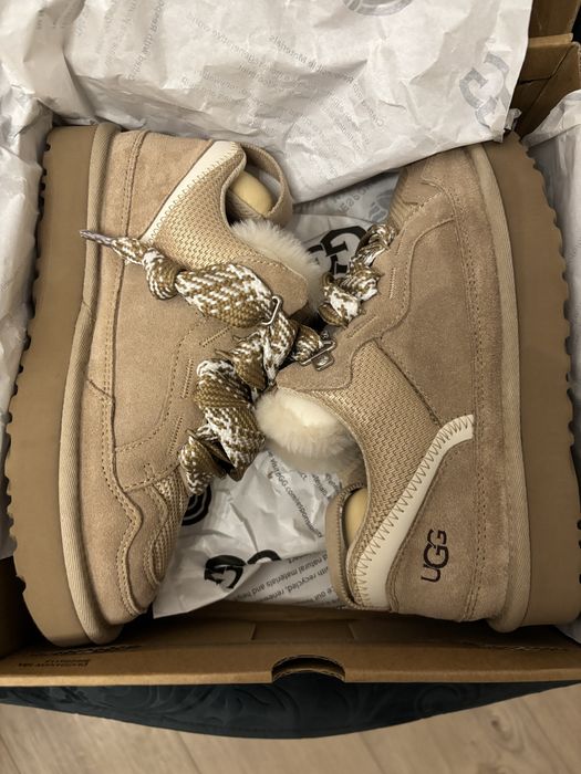 Buty UGG Lowmel  39
