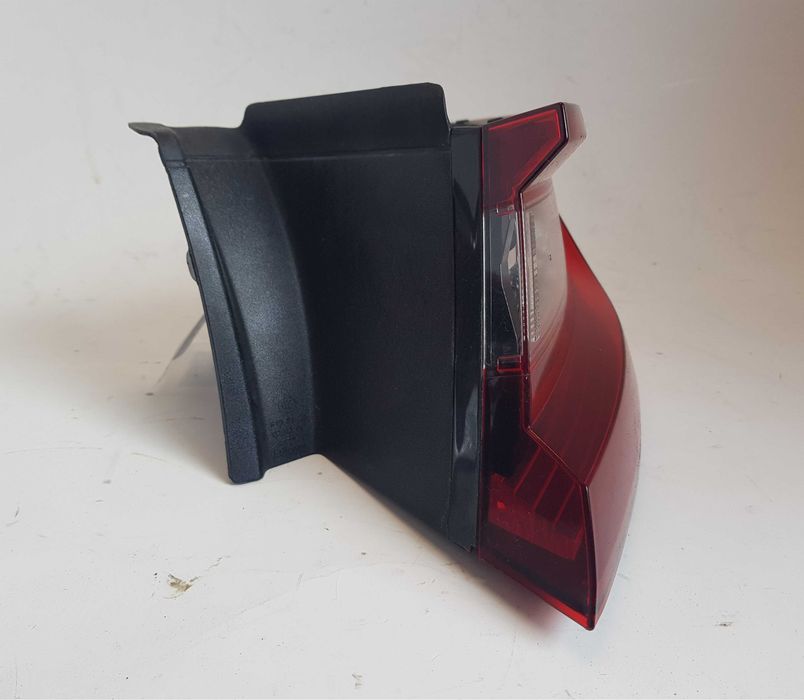 Lampa tył prawa Renault megane IV HB 2018r.