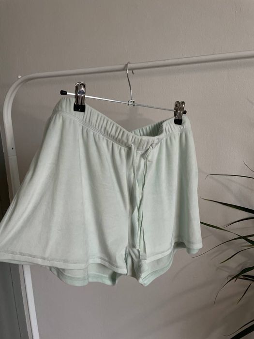 Костюм жіночий новий