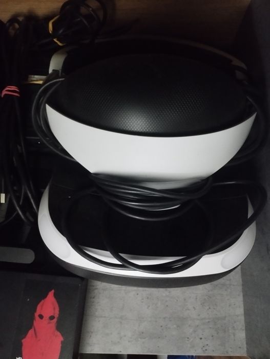 Gogle PlayStation VR
Jednostka procesora VR
Komplet przewodów
Zasilacz