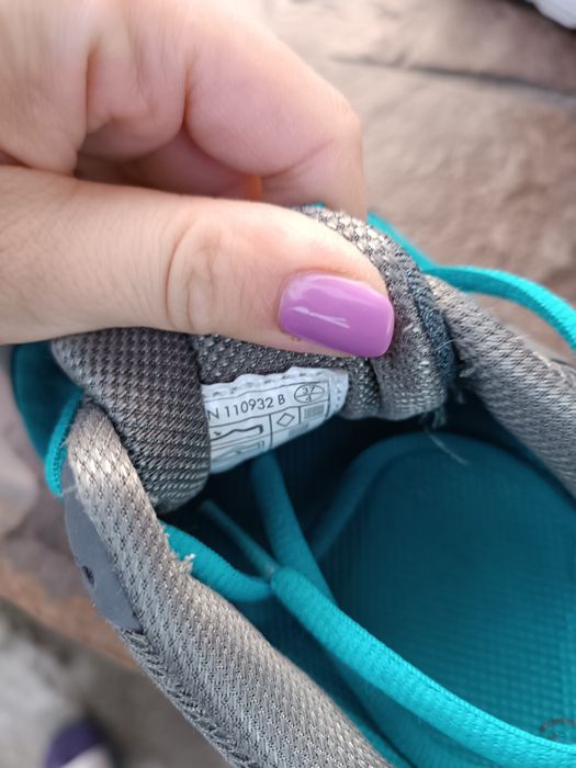 Продам Кросівки в ідеальному стані