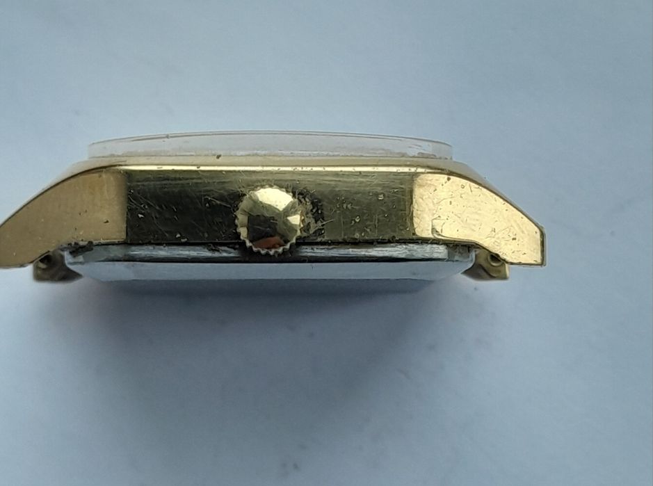 Часы женские Ракета, позолота Au1