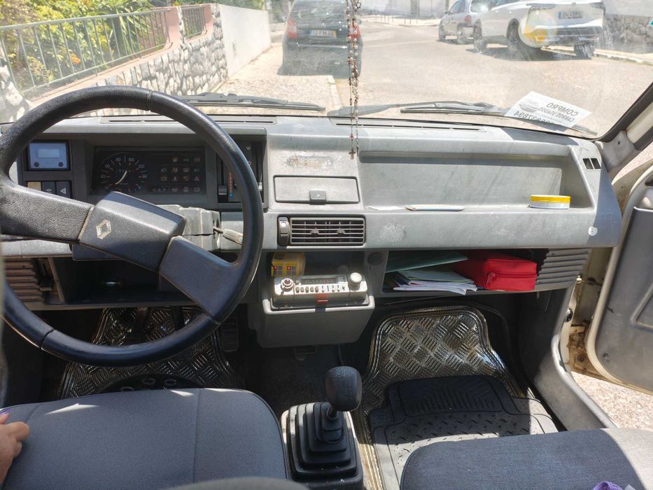 Renault 5 1.0 L Campus