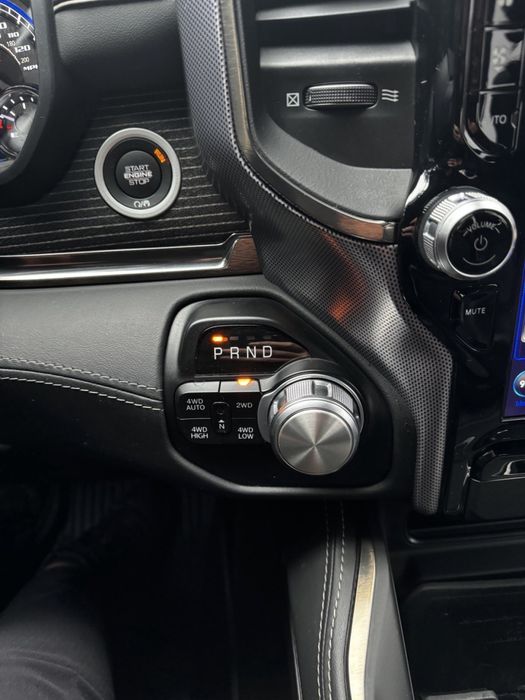 Ram 1500 2021 VIN 1C6SRFHMXMN644565 фото оголошення 5 з 21