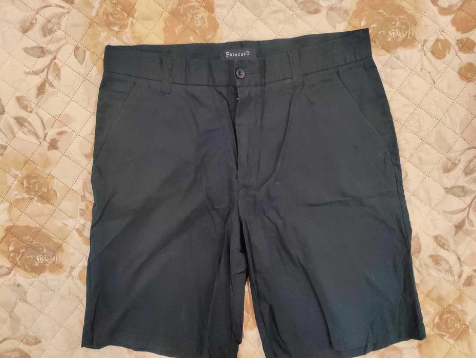 Calções da Forecast tam. 44 excelentes