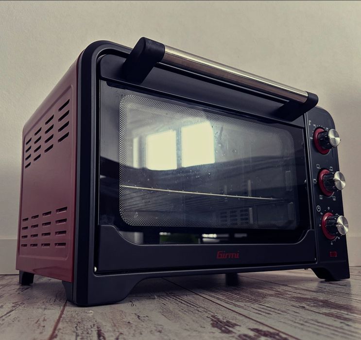 Mini piekarnik elektryczny