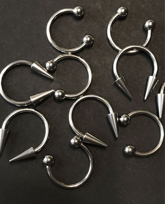 Piercing 12mmx1.6mm STAL + 2 sruby