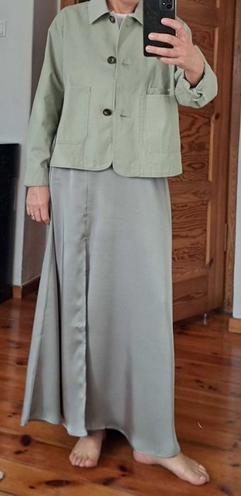 Spódnica satynowa Vero Moda [midi/maxi]