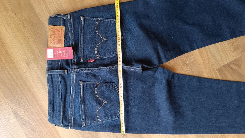 Jeansy Levis spodnie S damskie