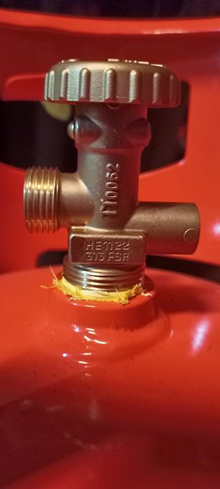 газ балон пропан 27л