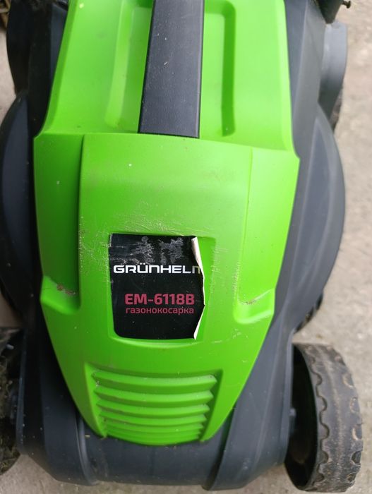 Косарка Grunhelm em6118m