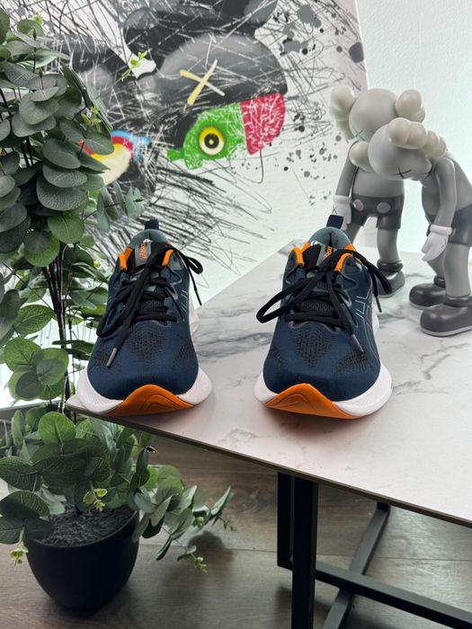 Кросівки Asics Gel Cumulus 44.5 розмір Е7794