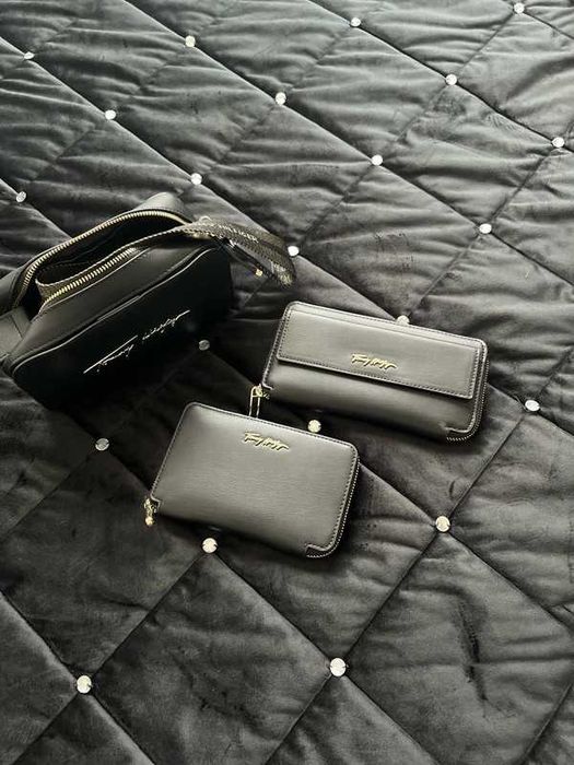 Tommy Hilfiger portfel czarny