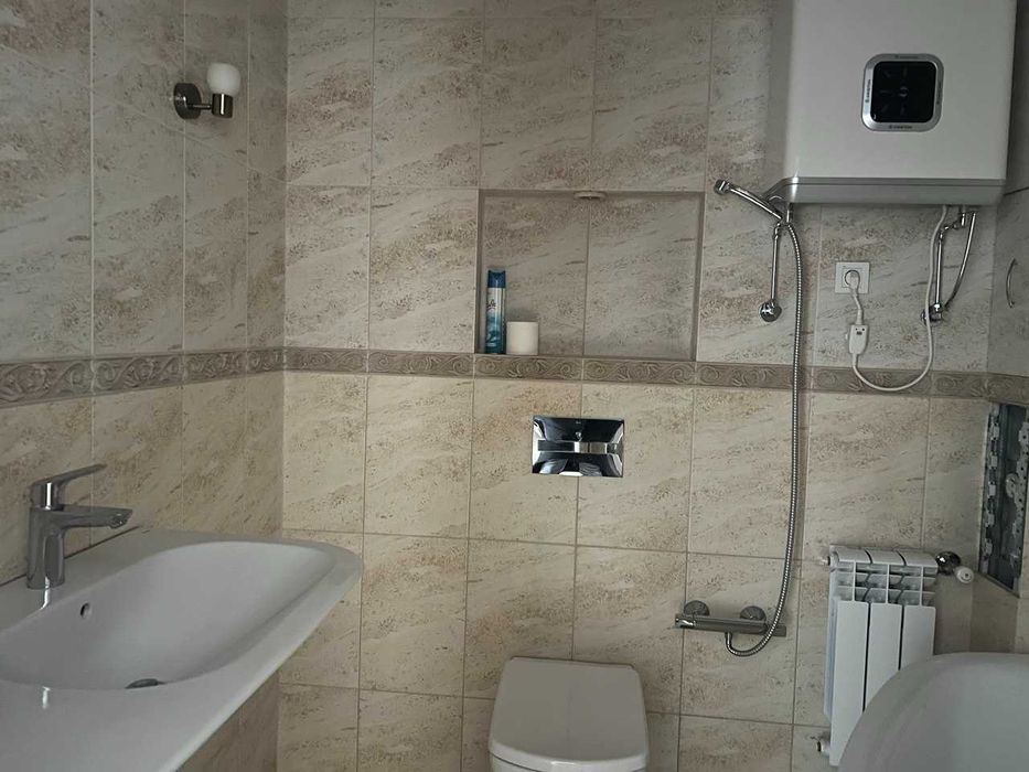 Роскошная квартира в новом доме, газовая плита, крышная котельная.