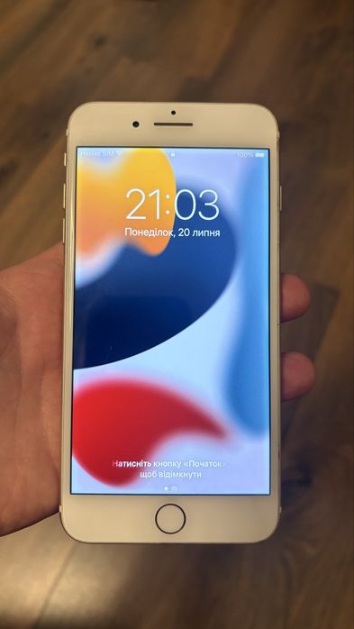 Телефон iPhone 7 plus 32gb та 100% ємність батареї