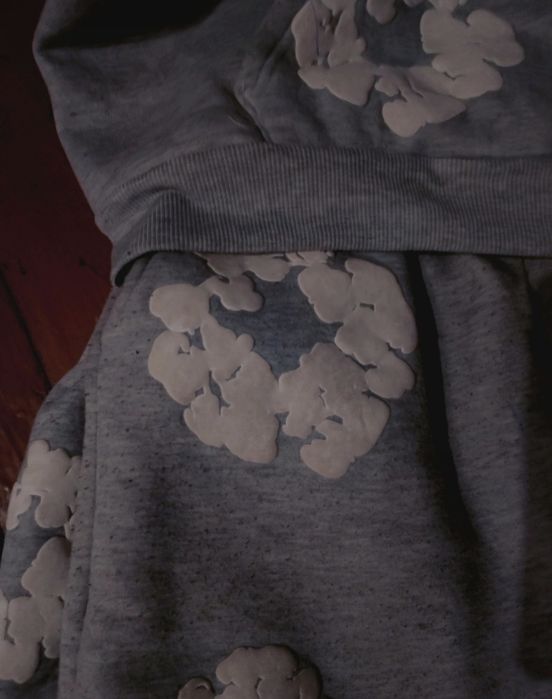 Komplet bluza I spodnie Denim tears szare