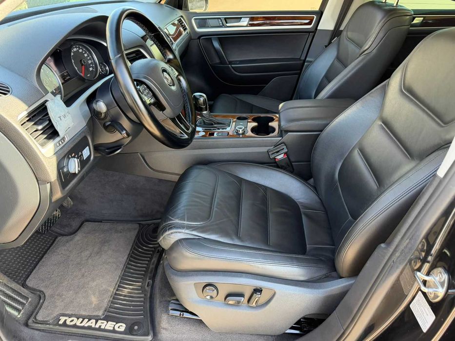 Volkswagen Touareg 2014 VIN WVGEP9BP9ED013812 фото оголошення 17 з 24