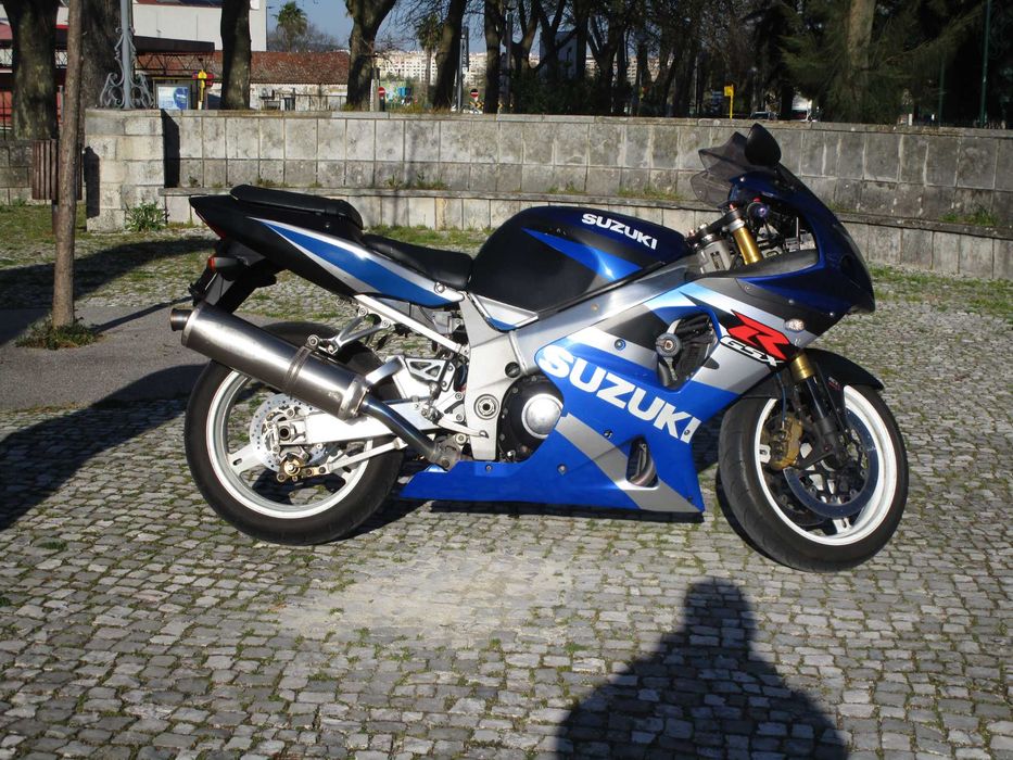 suzuki gsxr-1000 k2 2001