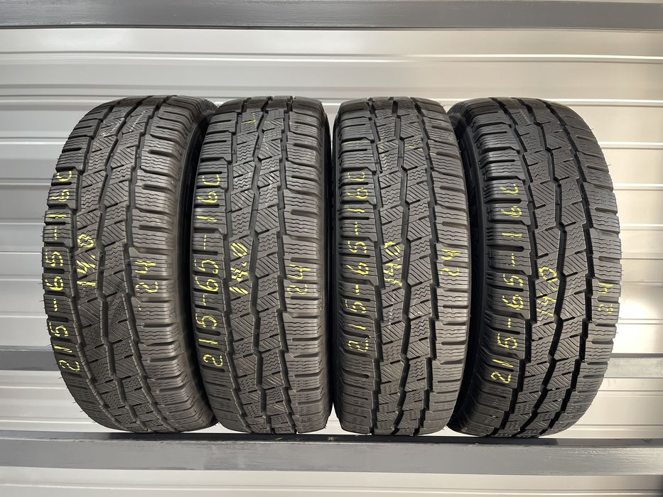 Зимові шини 215/65r16 C Michelin. Ціна 3500 грн/шт.