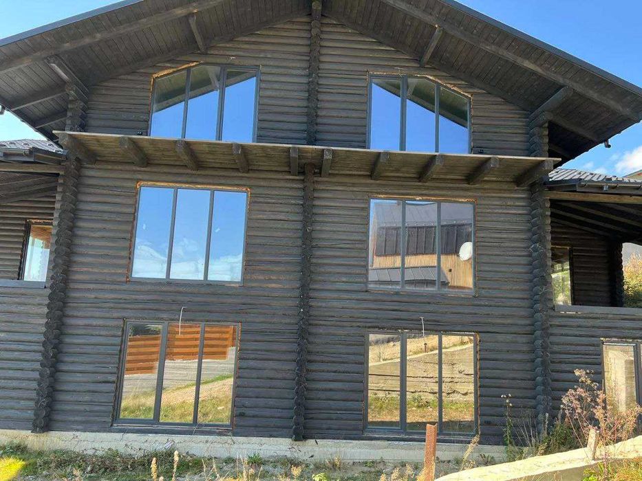 Готель з власною зем.ділянкою Буковель ( Поляниця )