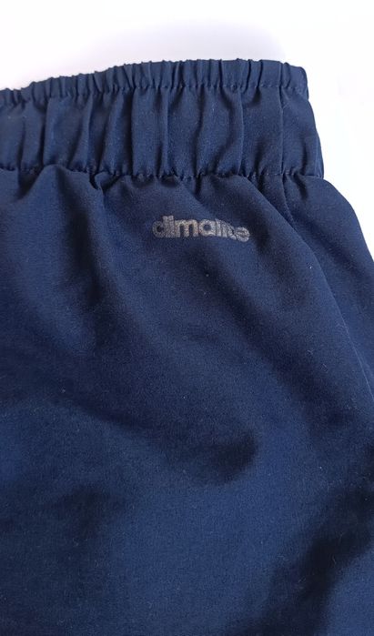 Чоловічі шорти Adidas, розмір М. Оригінал.