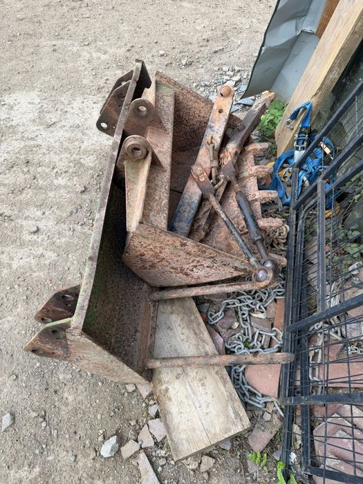 Ciągnik koparko ładowarka john deere 855
