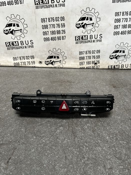 Блок кнопок автоматичного відкривання бокових дверей Vito w639