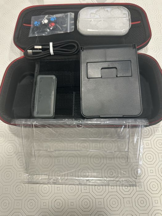 Kit de Acessórios Nintendo Switch + Mala de Transporte