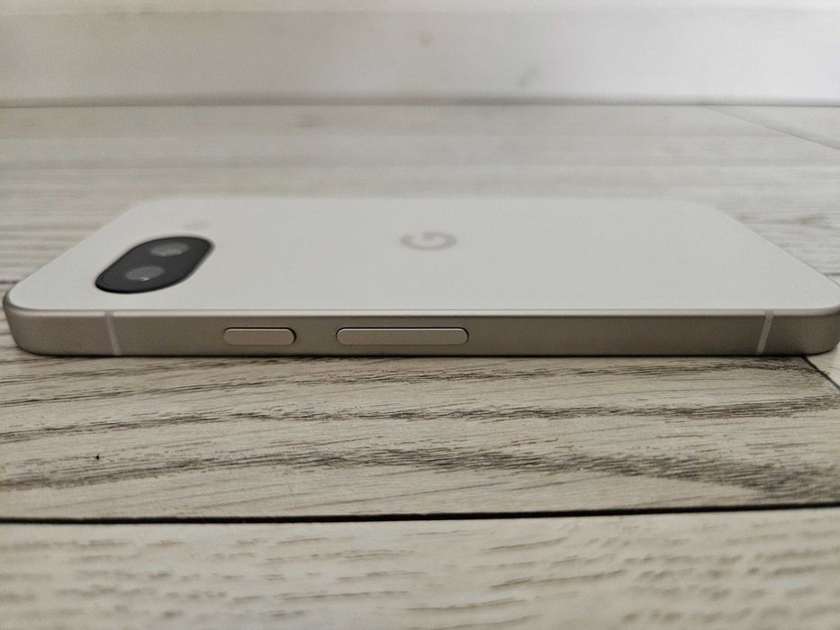 Google Pixel 9a.