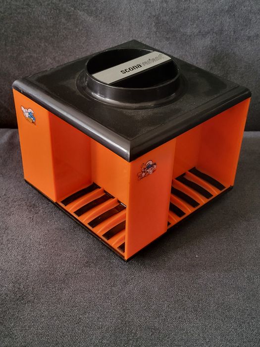 Made in NRD DDR stojak na kasety magnetofonowe
