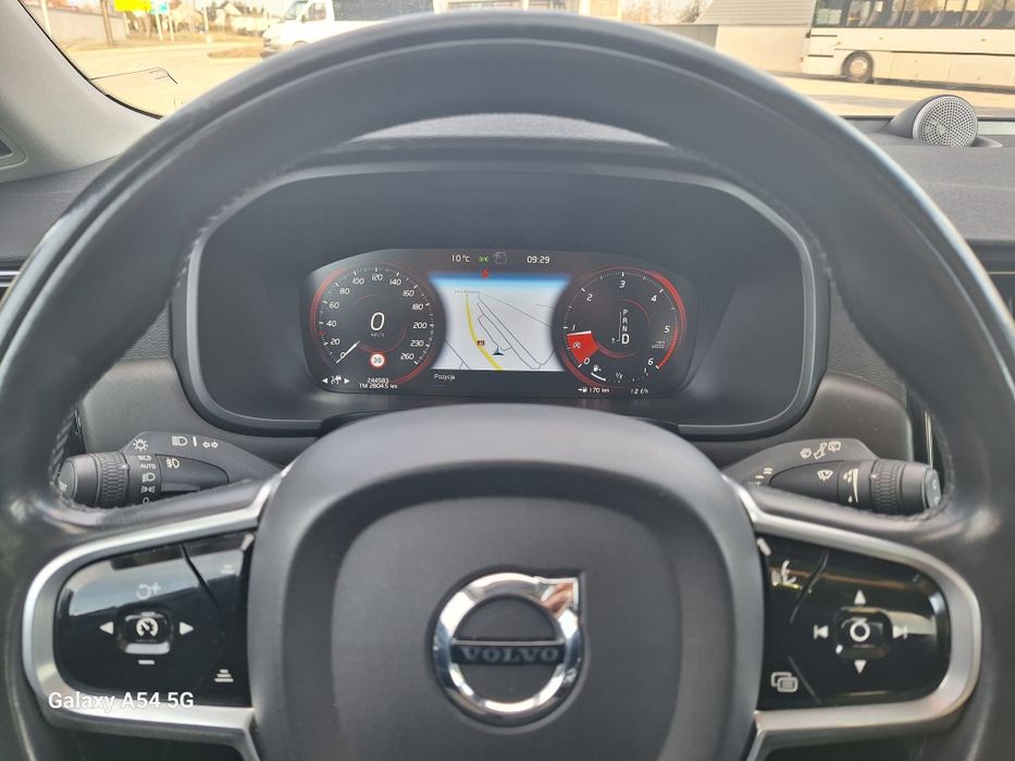 Volvo V90 Cross Country D5 zamiana